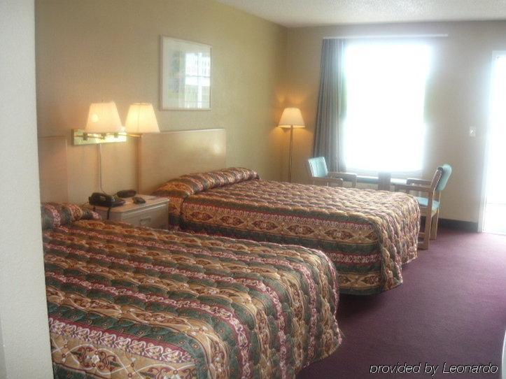 Key West Inn - Tuscumbia Номер фото